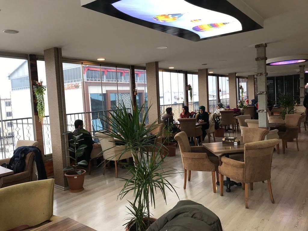 Piramit Cafe