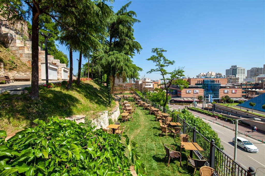 Tophane Yamaç Cafe