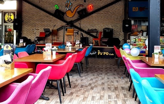 By Pipo Cafe