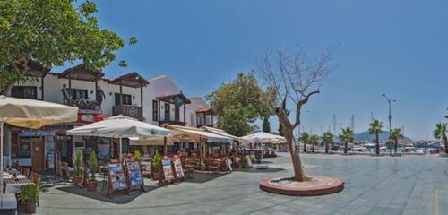 Ata Cafe & Bar