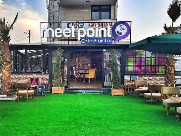 Meet Point Cafe&Bistro