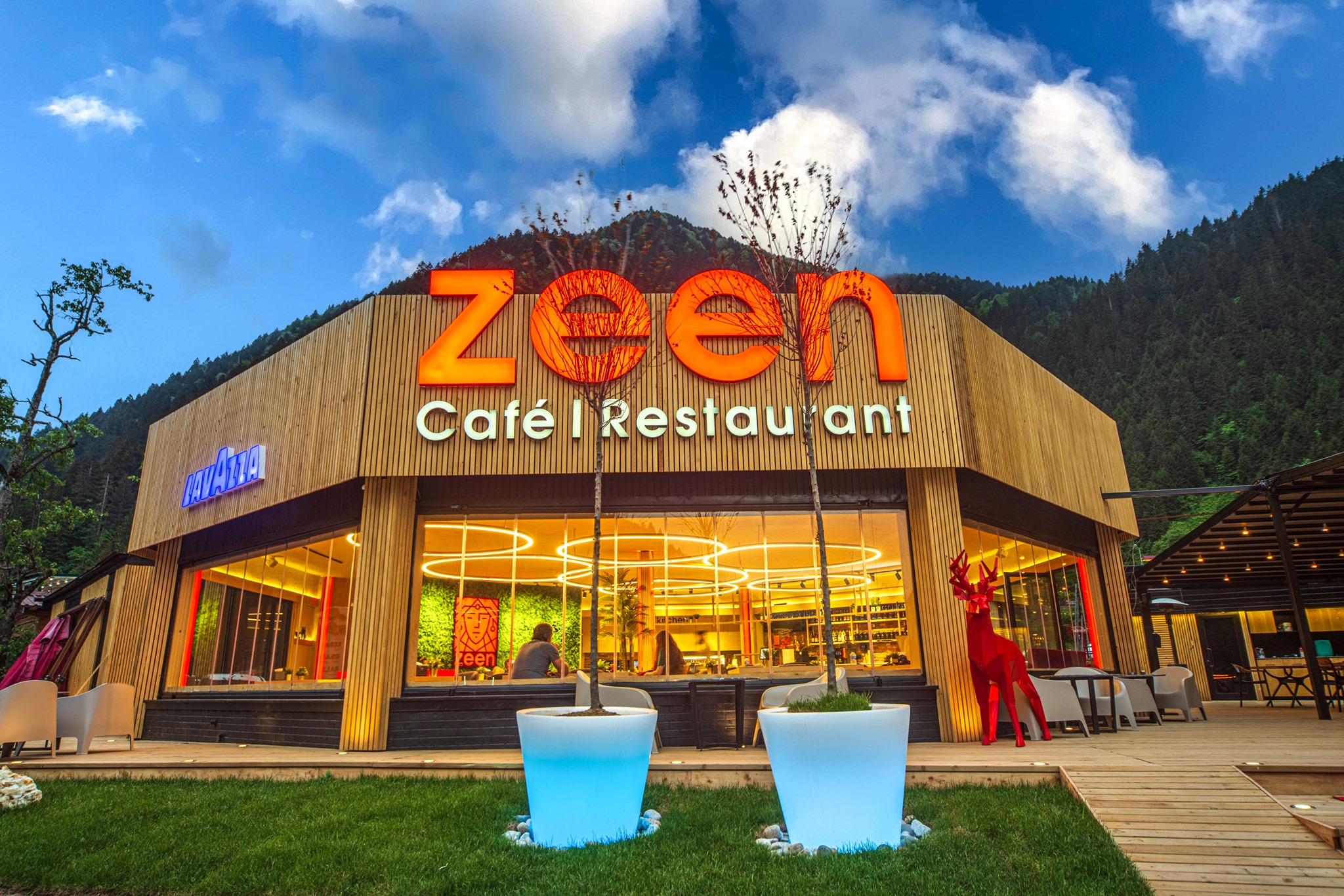 Zeen Lounge Cafe - Uzungol