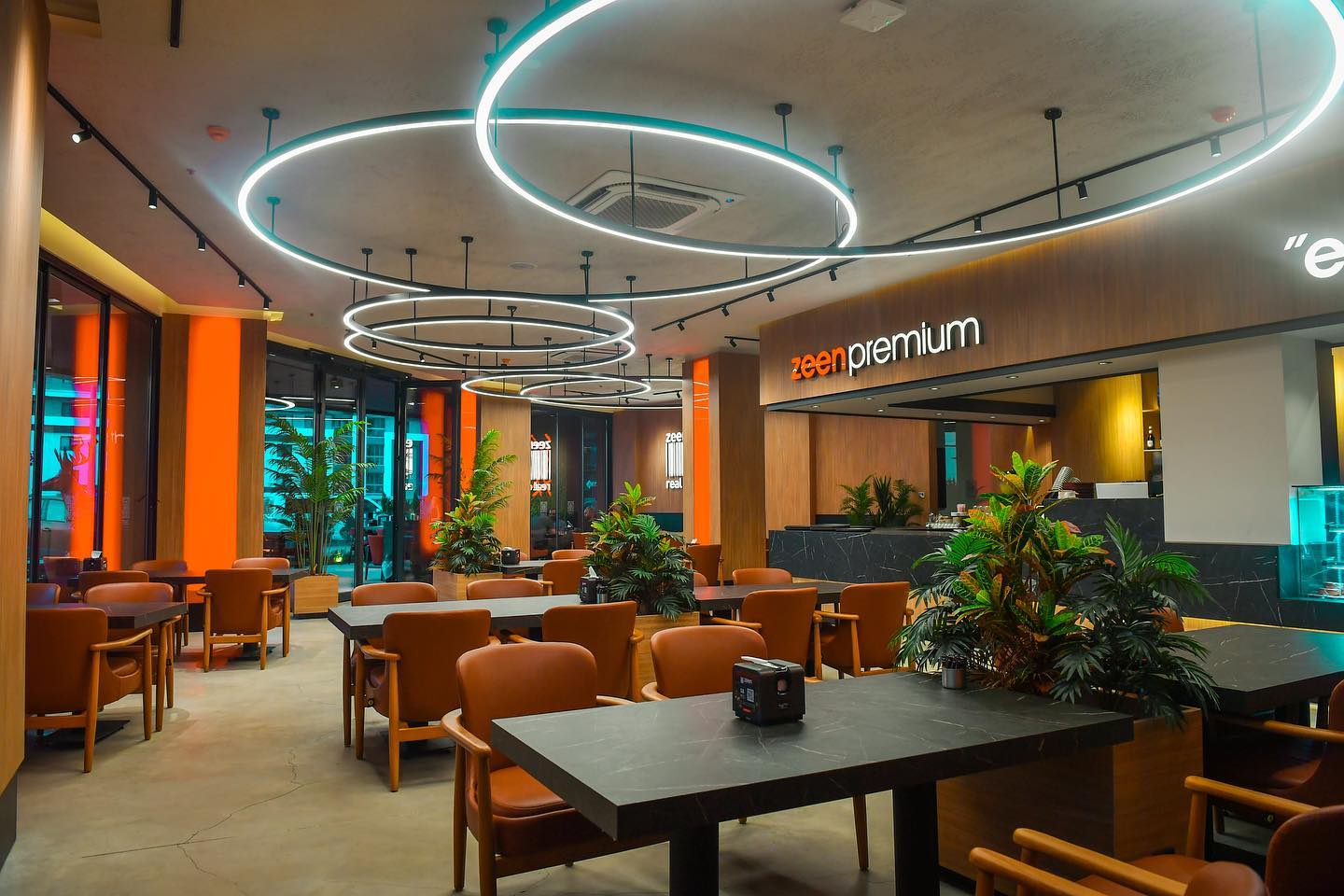 Zeen Lounge Premium