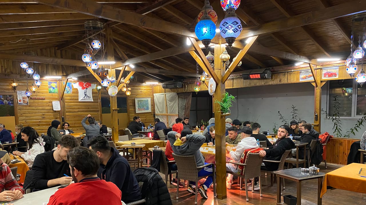 Alizecafe & Alize Nargile Kafe Restaurant