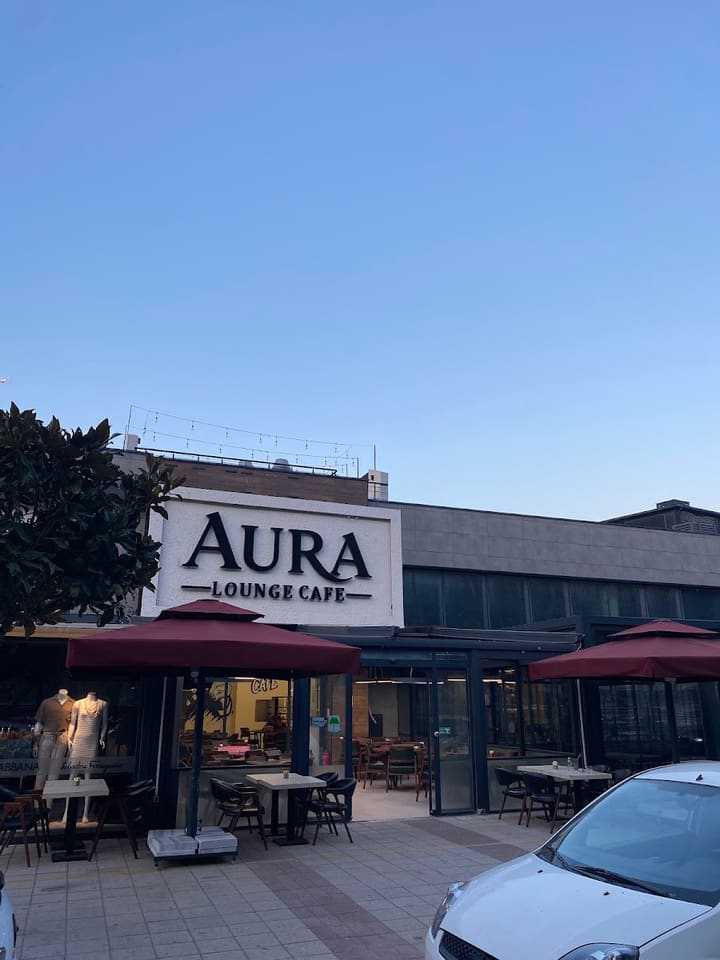 Aura Lounge Cafe & Nargile