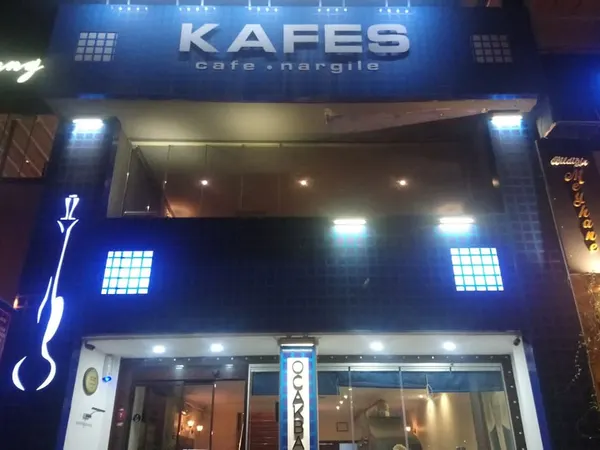 Beşiktaş SenGel Cafe Nargile Okey Salonu
