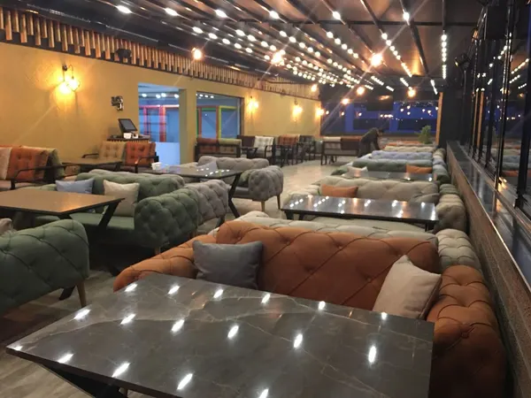 Big Guest Hookah Lounge Bistro