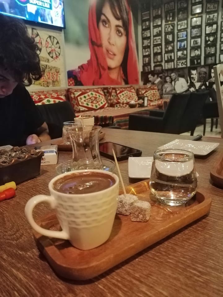 Bir Nefes Nargile Lounge