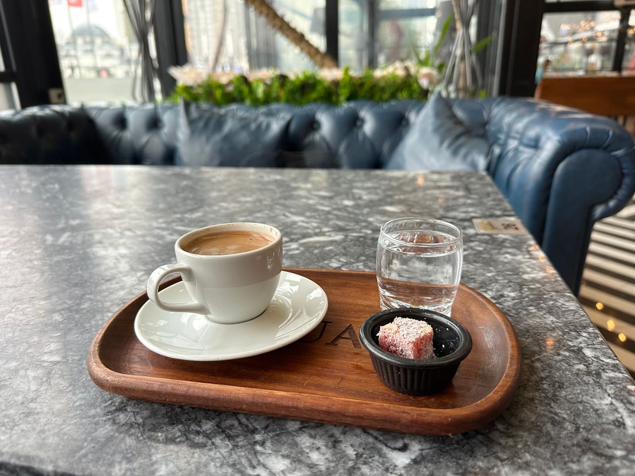 Blog Cafe & Restaurant (212 Outlet)