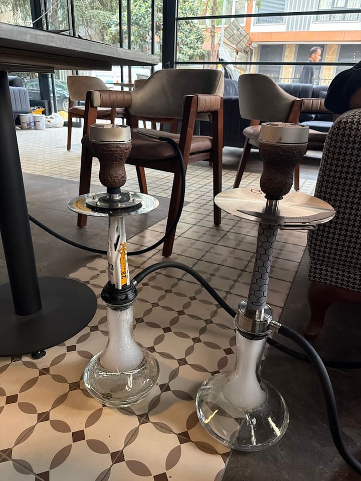 Bomera Lounge