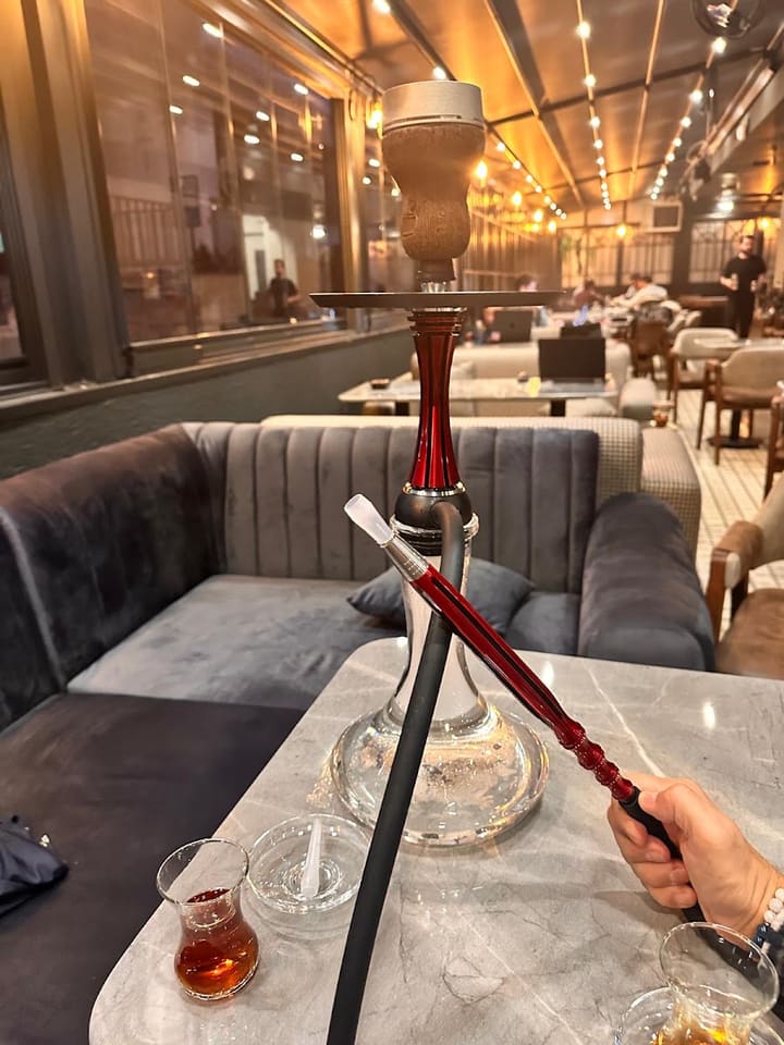 Bomera Lounge
