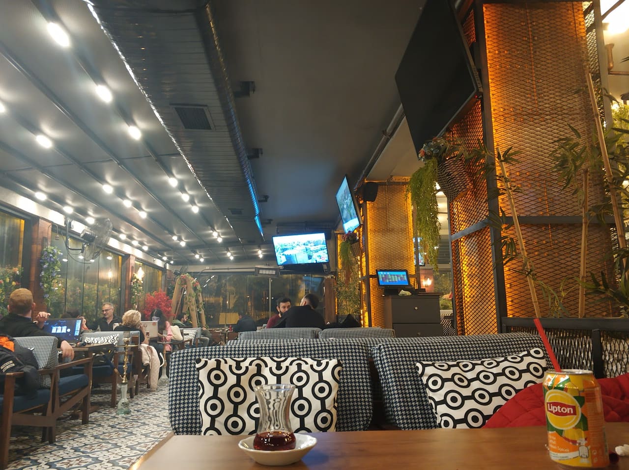 Bubble Poınt Cafe Nargıle Rest.