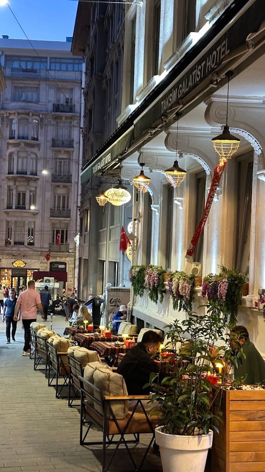 Cafe SİDO- breakfast-sisha