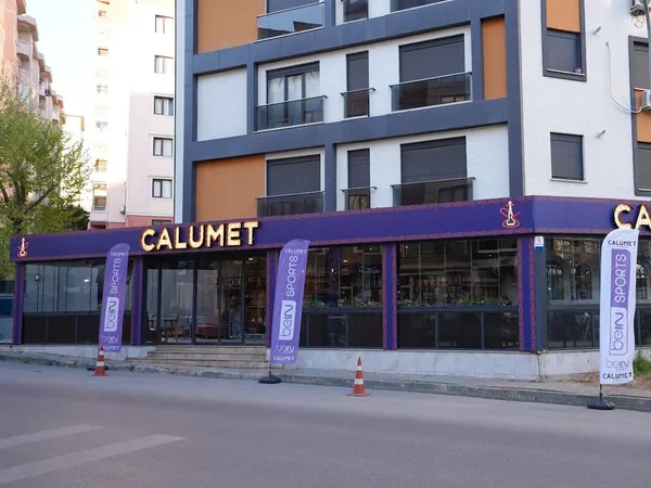Calumet Cafe & Hookah