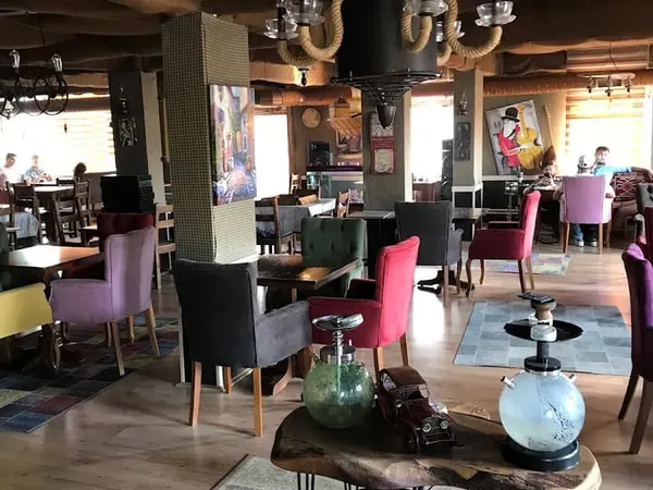Cemre Nargile Cafe