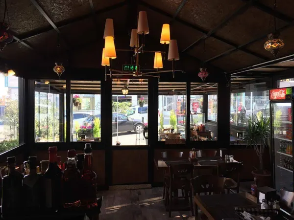 Çeşme Cafe & Nargile
