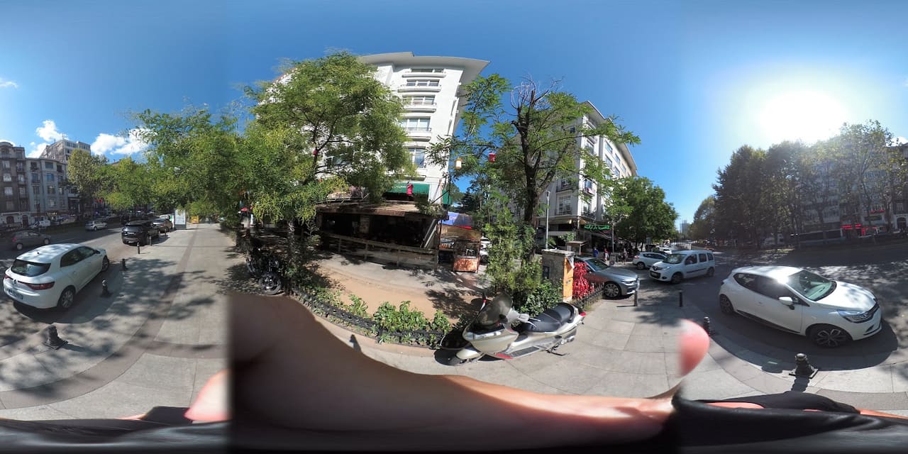 Çınaraltı Lounge