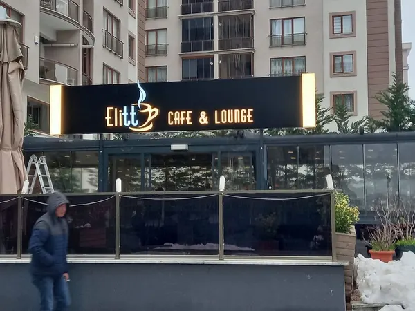 Elitt Cafe Lounge