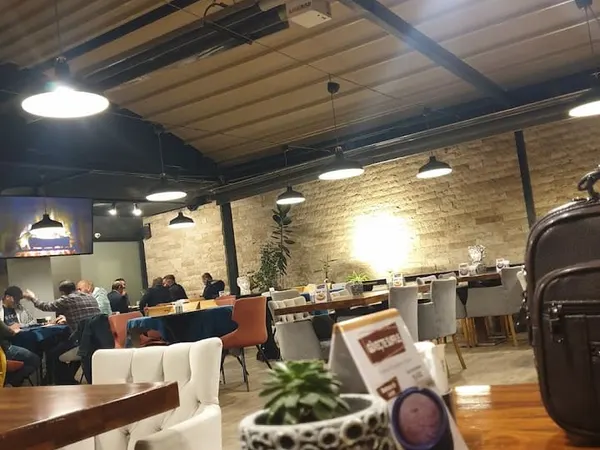 Enfes Cafe Bistro Nargile