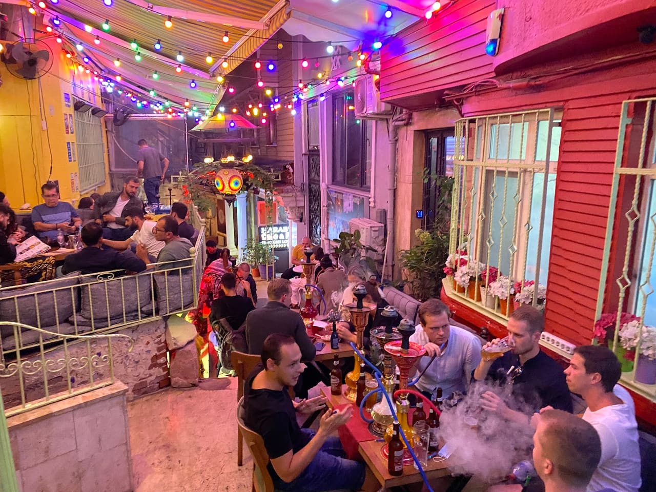 Harab'be Cafe & Hookah Lounge