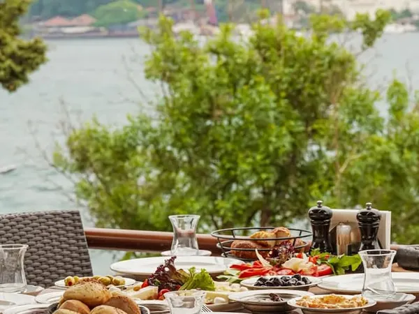 HiSAR CAFE & RESTAURANT / nargile