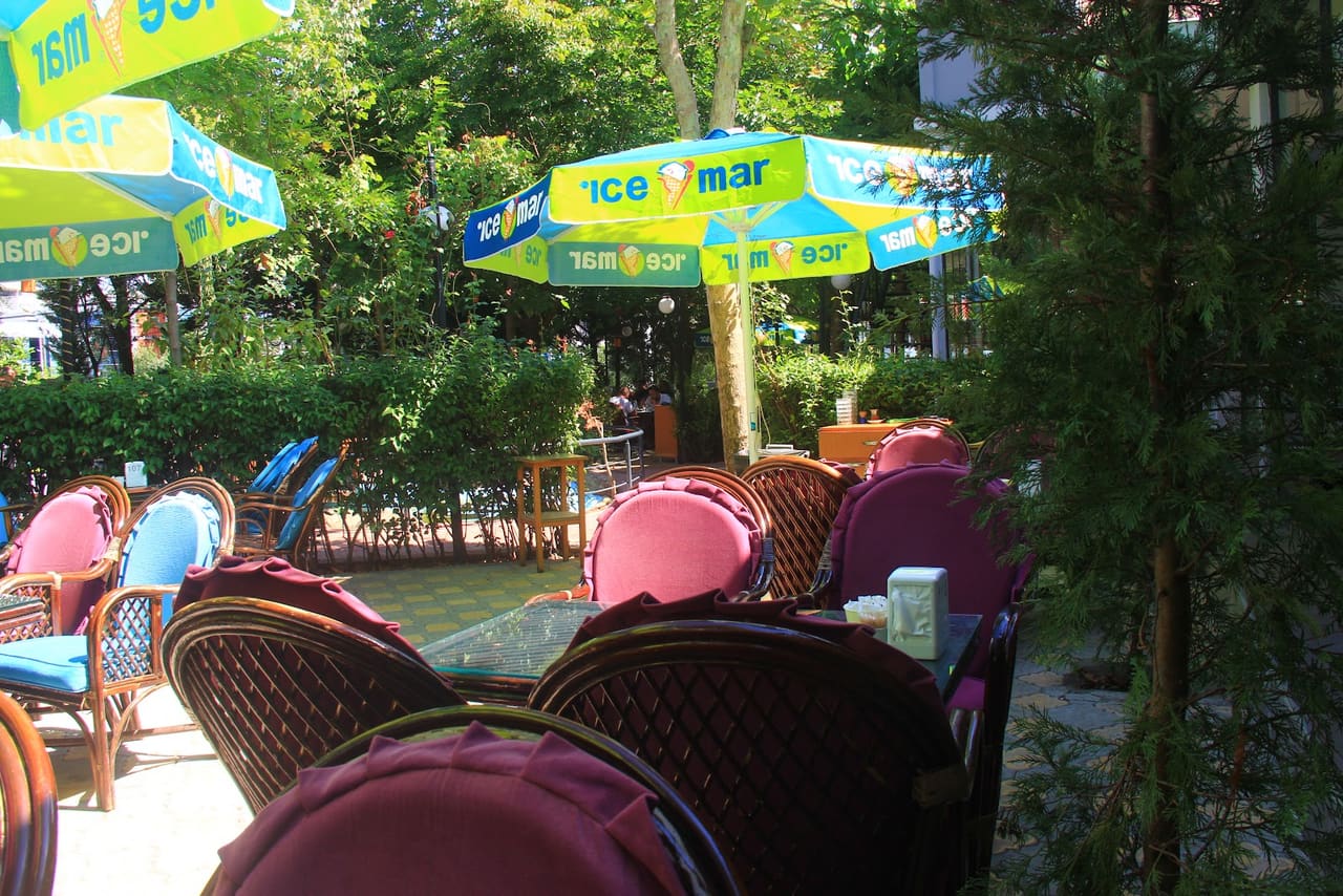 İstanbul Hanzade Restoran, Cafe, Nargile, Oyun Salonu