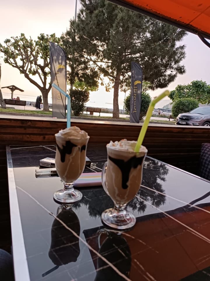 Jonquil coffe lounge