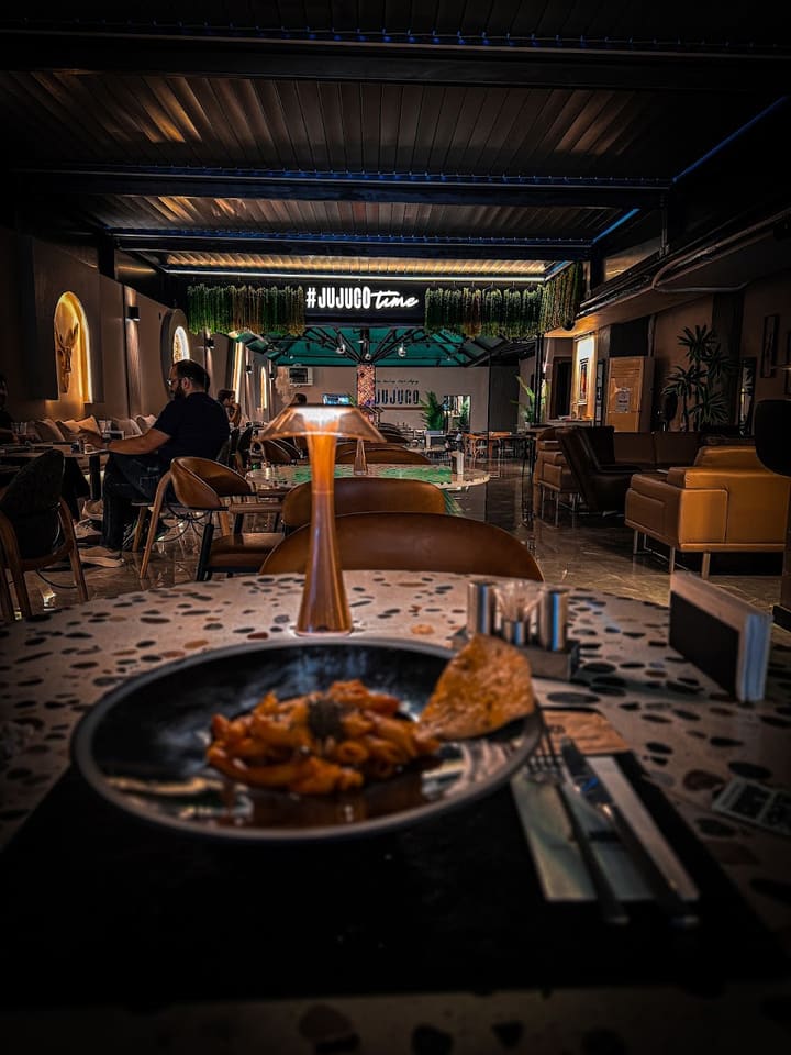Jujuco Lounge & Hookah