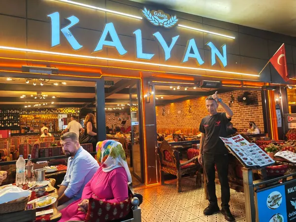 Kalyan Cafe & Nargile