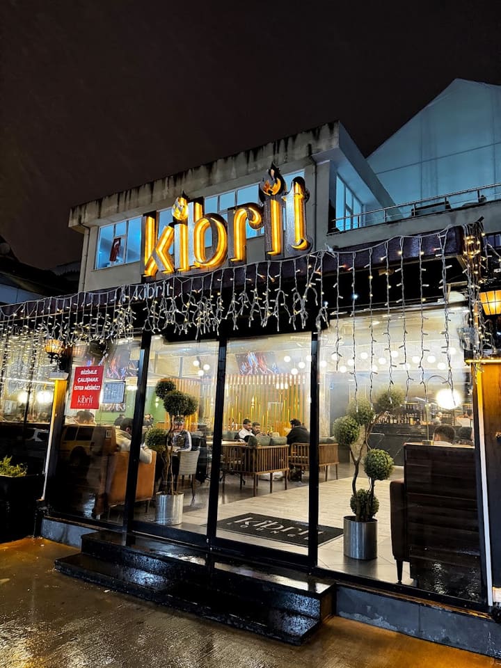 Kibrit Lounge