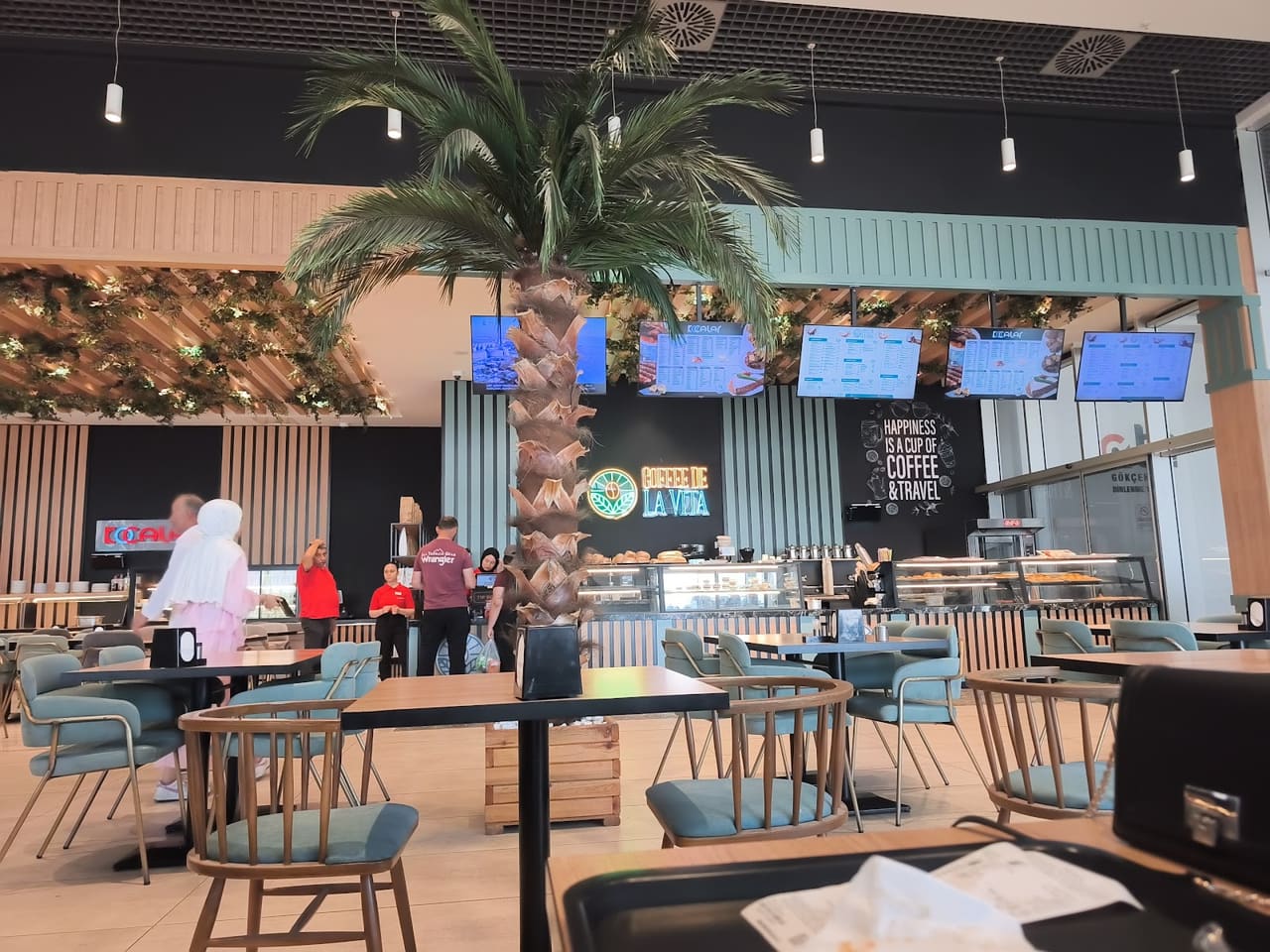 La Vita Lounge