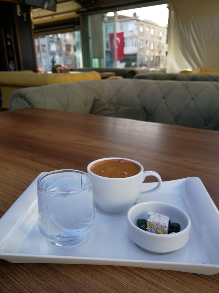 Locca Teras Lounge