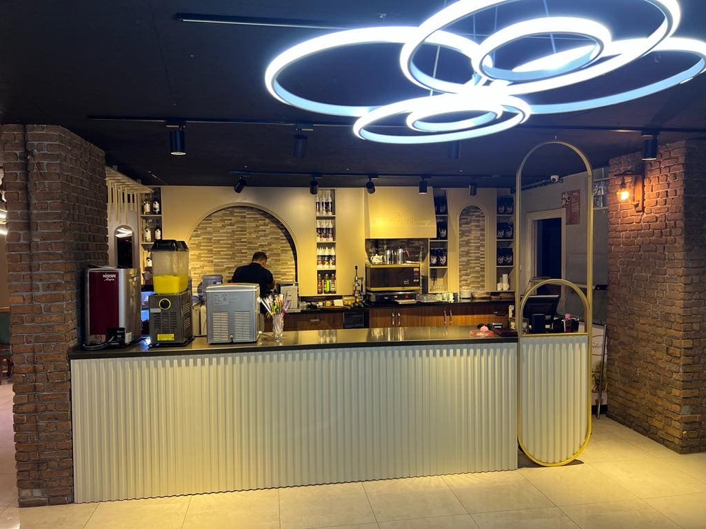 Mabels Cafe Lounge