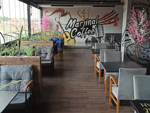 Marjinal Cafe & Hookah