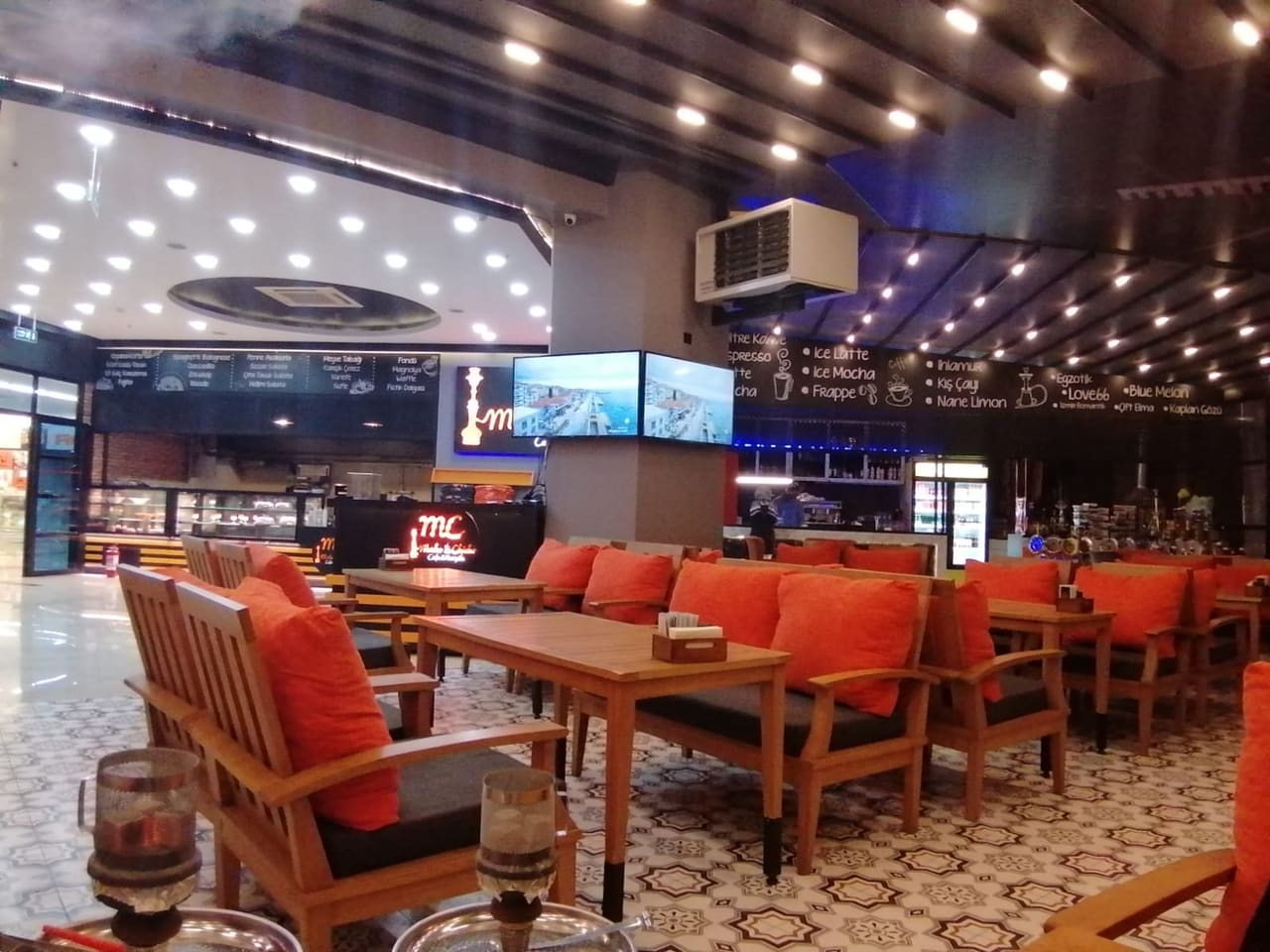 Micho & Chicho Cafe Nargile Canlı Müzik