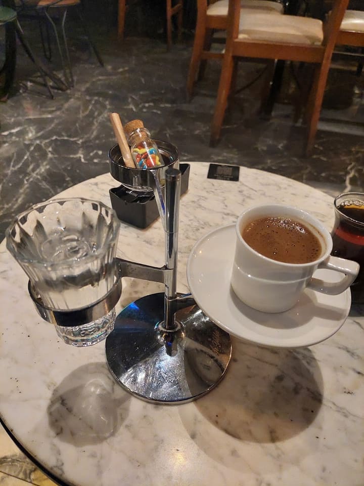 Mis Hookah Lounge