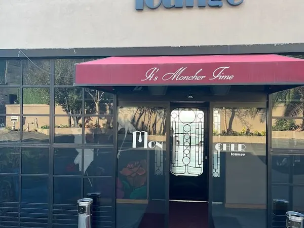 Moncher Lounge
