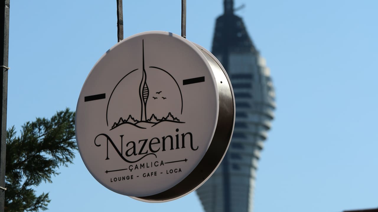 Nazenin Çamlıca Lounge