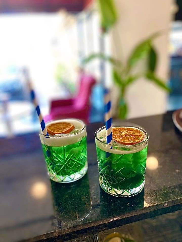 Nook Lounge Cafe