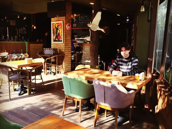 Queen Cafe&Lounge