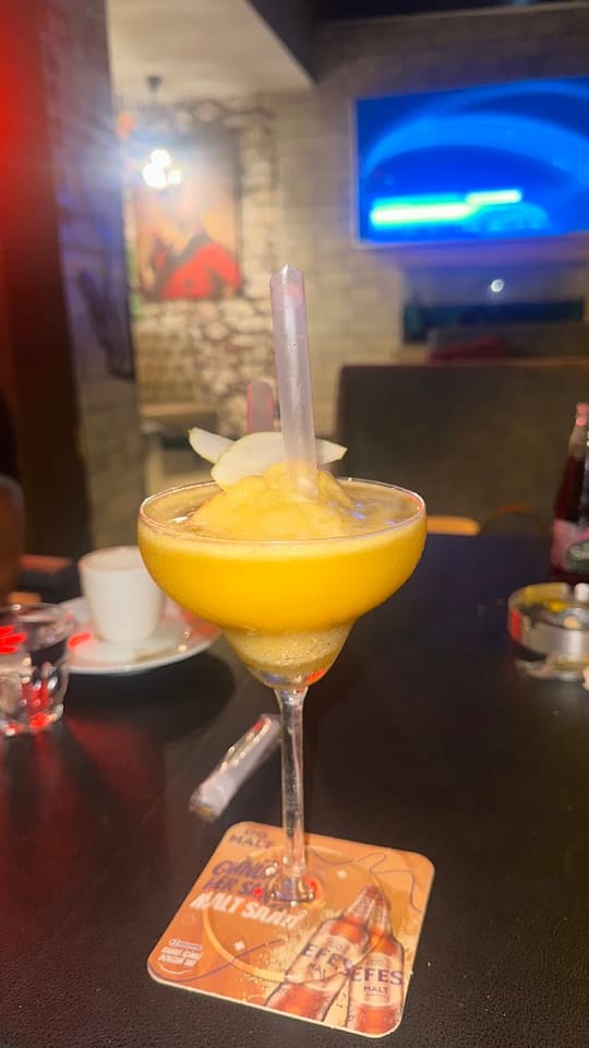 Safir plus nargile cafe