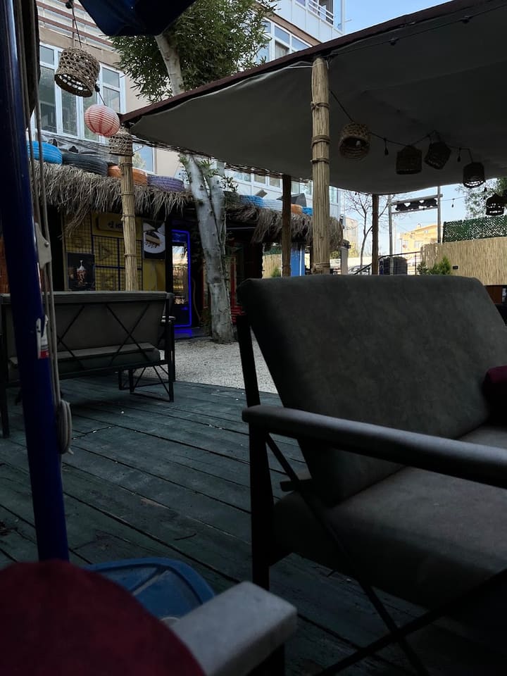 Safir plus nargile cafe
