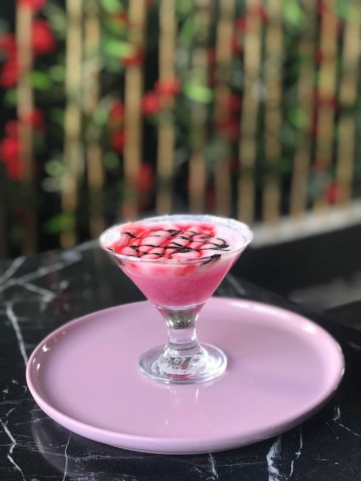 Saklı Bahçe Cafe Restoran
