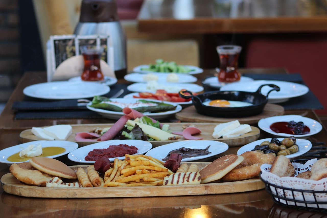 Şapqka Lounge