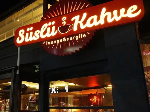 Süslü Kahve Lounge & Nargile
