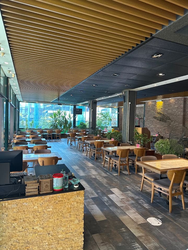 Tierra Cafe Restourant & Nargile