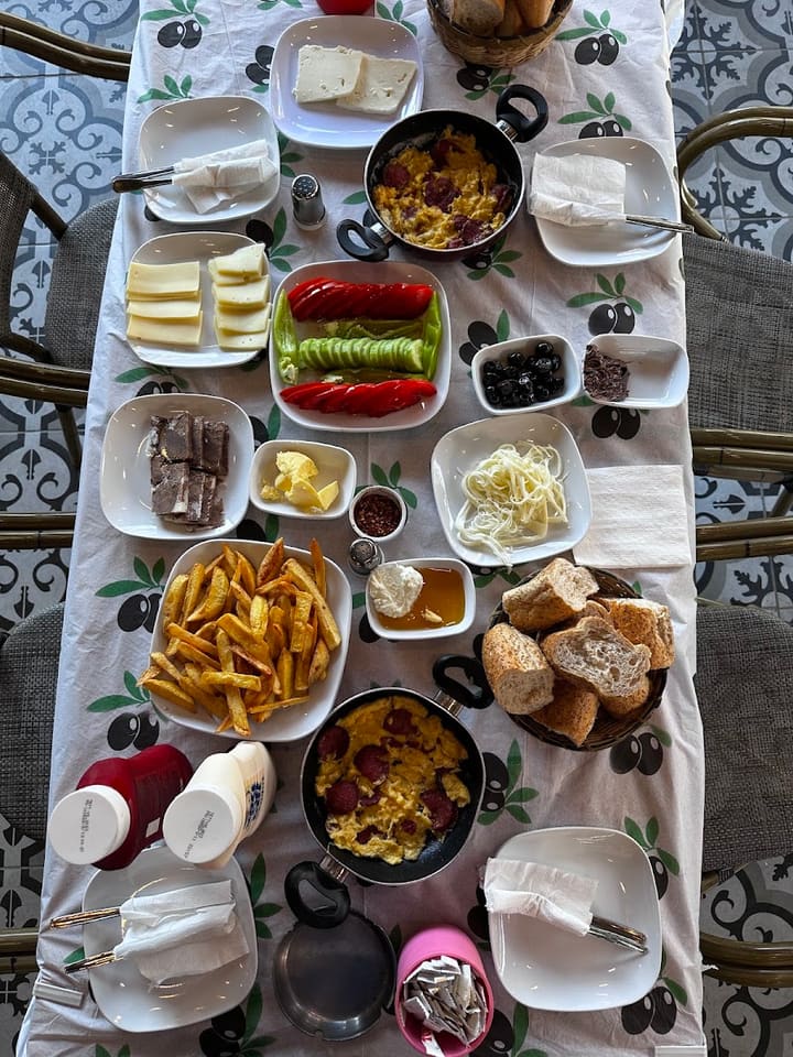 Toktay Nargile Cafe
