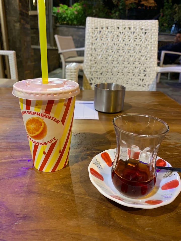 Tophane Tayfun Nargile & Cafe
