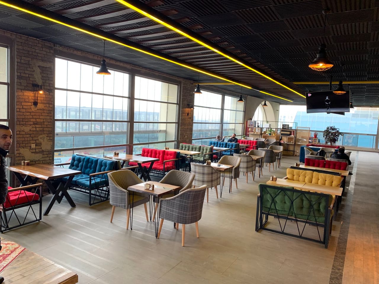 Tren Coffee Lounge