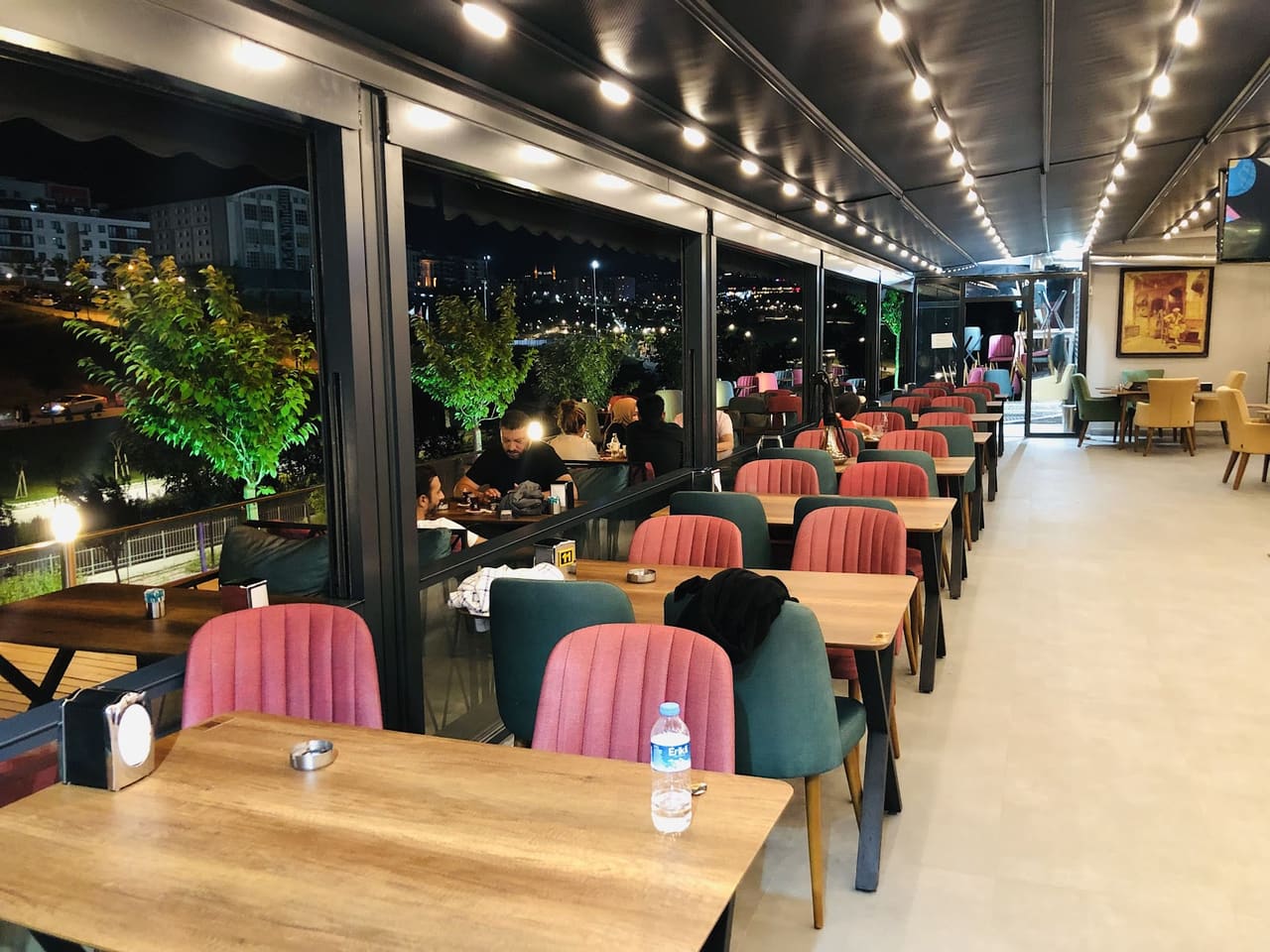 Vadi Lounge Cafe
